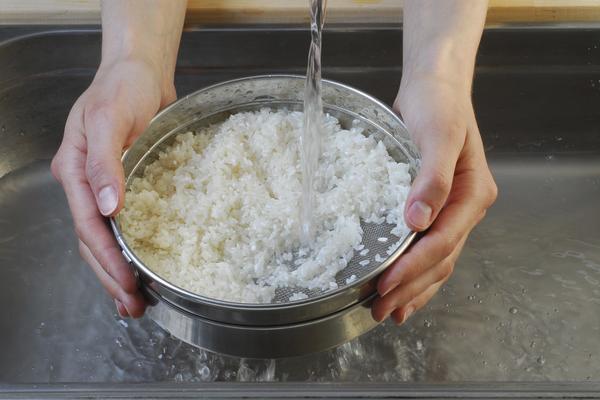REZANCI OD PIRINČA: Napravite ih sa TILI ČAS, mnogi tvrde da su bolji OD OBIČNIH (RECEPT)
