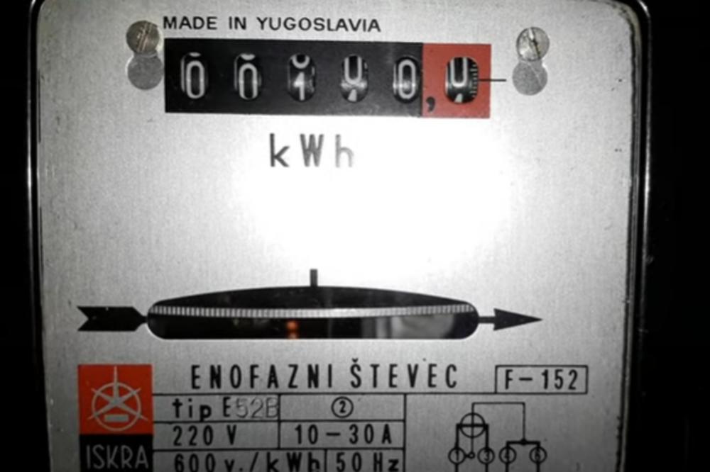 SMISLILI KAKO DA NE PLAĆAJU STRUJU! Na ovaj način zaustavljaju brojilo da otkucava kilovate, kakav FAZON