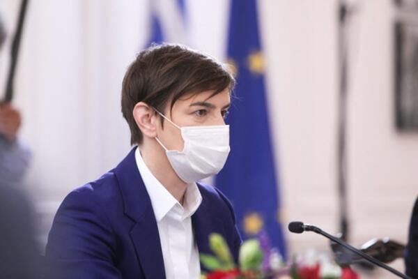 NOVI RAST PENZIJA I PLATA! Premijerka najaviola i jednokratnu pomoć za JEDNU grupu građana!
