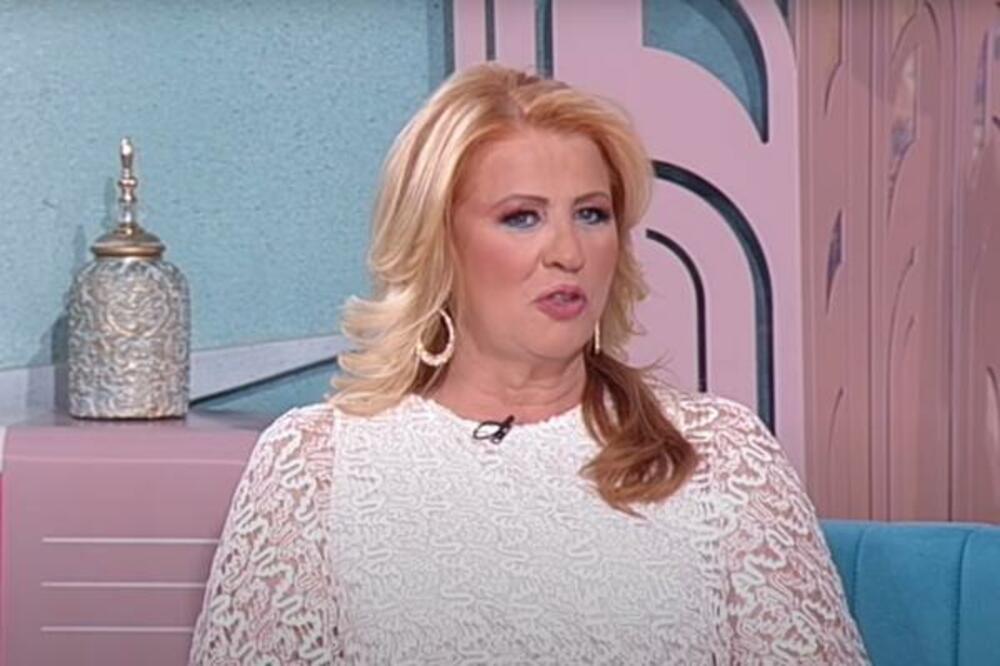 NIGDE VEZE! Srbi obožavaju pevačicu ĆANU, a malo ko zna da to nije njeno PRAVO IME: Mnoge će ovo PATOSIRATI!