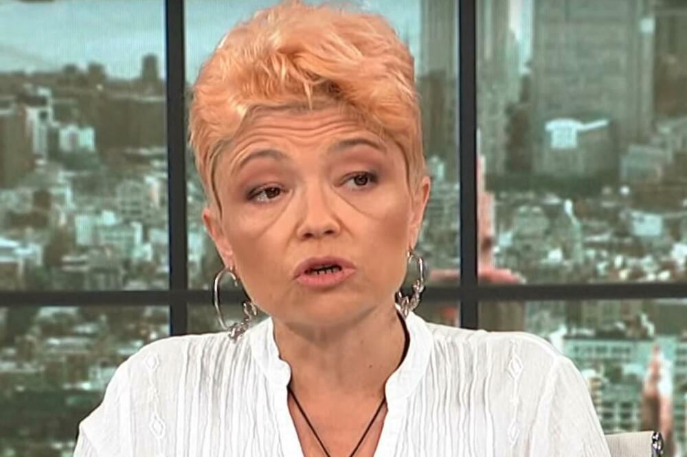 DOKTORKA VEROSLAVA OTKRILA ŠTA NE TREBA DA PIJEMO TOKOM VRELIH DANA: Ovu grešku SKORO SVI PRAVE, a nikako NE VALJA