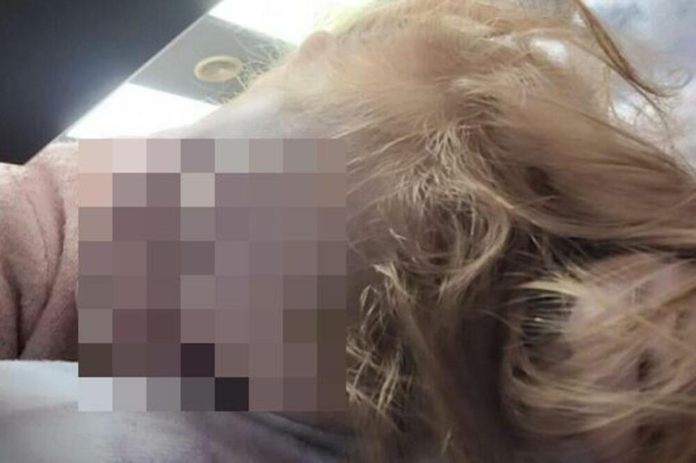 OSTAVILI SU DETE U KREVET, KAD SU PODIGLI POKRIVAČ, PRETRNULI SU OD STRAHA: Ugledali su čudovište od 3 metra (FOTO)