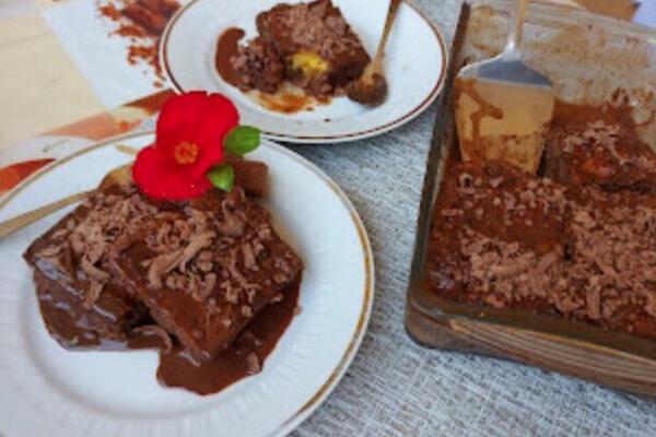 MANASTIRSKA TORTA SA BRUSNICAMA: Vrlo je JEFTINA, a pravi se od svega PAR SASTOJAKA (RECEPT)