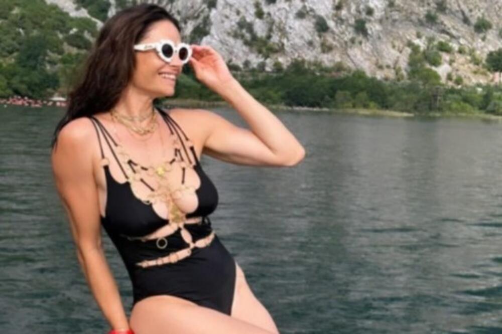 "Hrani se po...": Nakon razvoda, komšije razvezale jezik o Mariji Karan! Od čega živi ova žena?